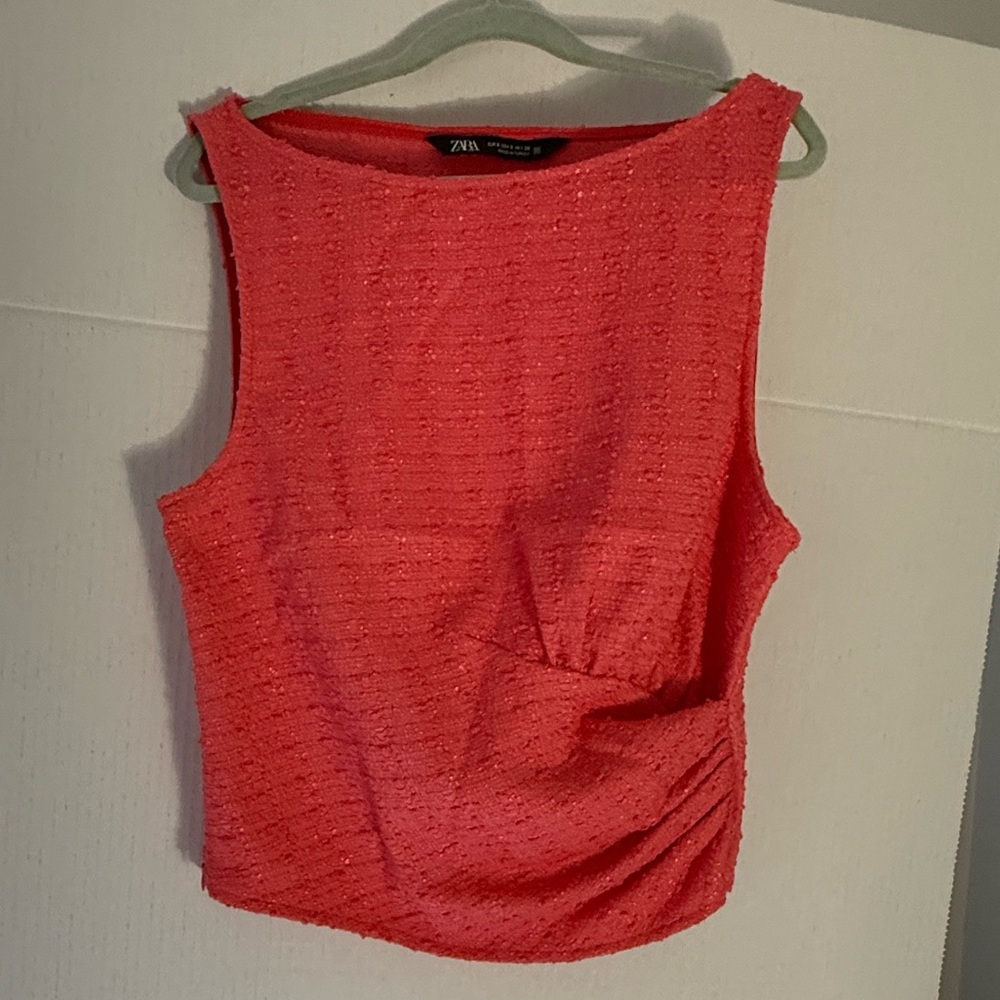 Zara Coral-Red Textured Sleeveless Tank